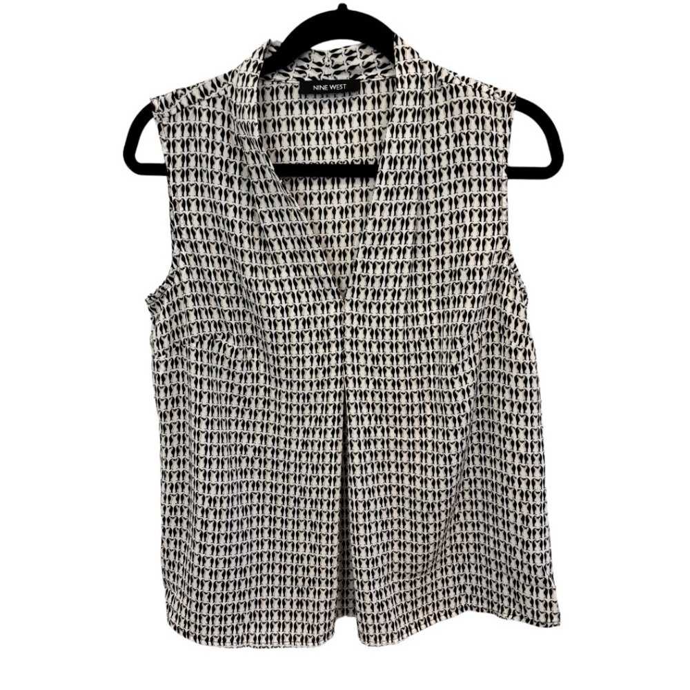 Nine West Black Beige White Sleeveless V-Neck Front Pleat Top Size M NWT
